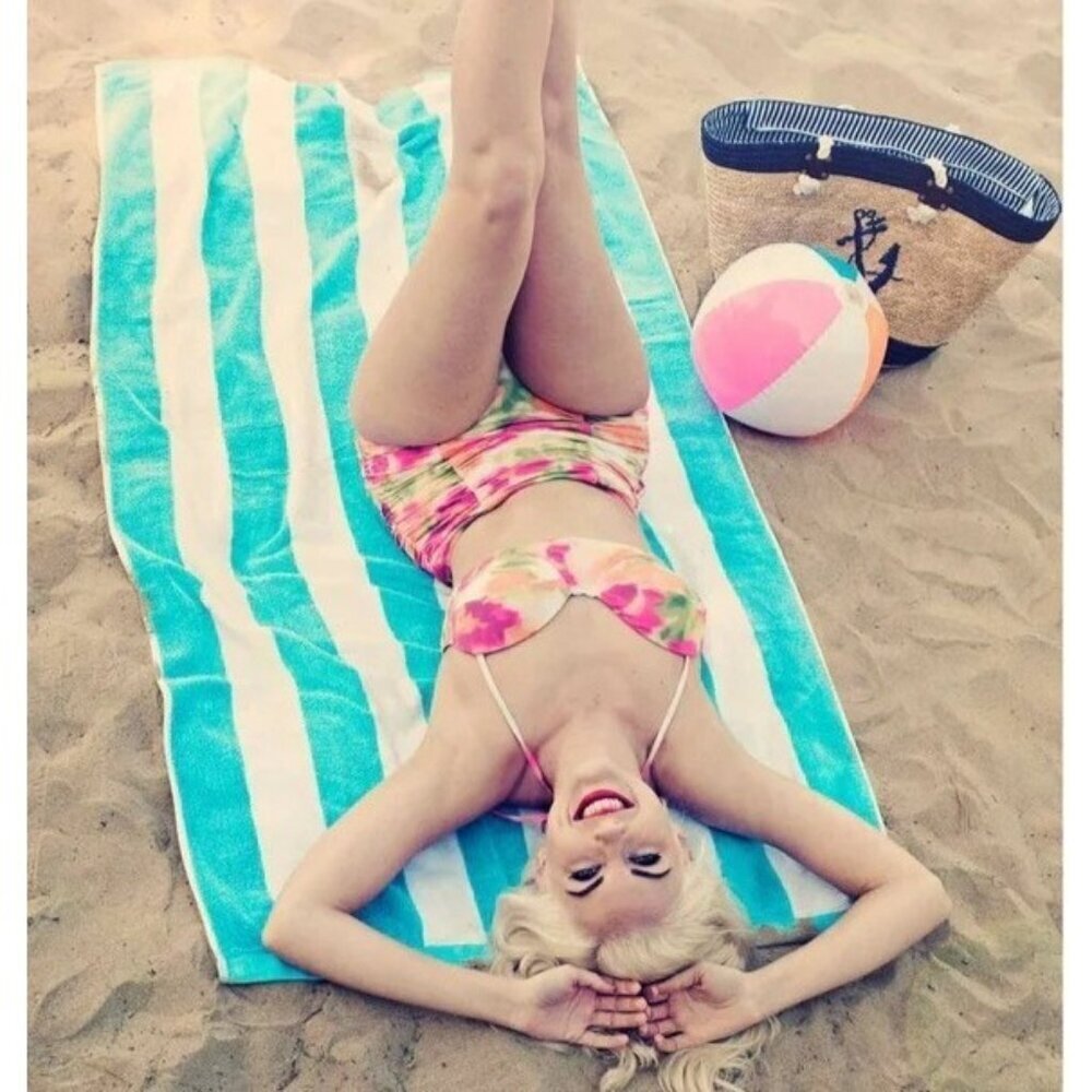 NWT Beach Bash Tatyana Retro Rockabilly Pin-Up Girl Bikini 50s High Waist Size M